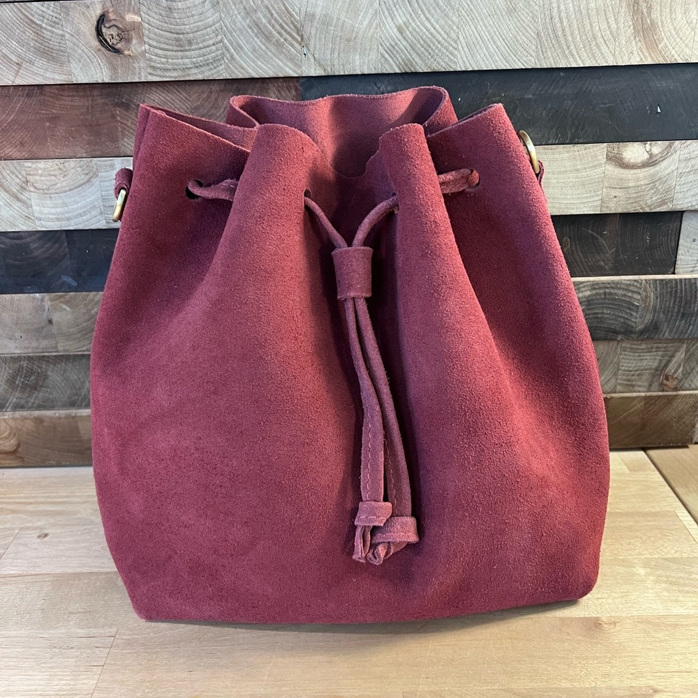 Portland Leather Goods Red Panda large Bucket, brand new.